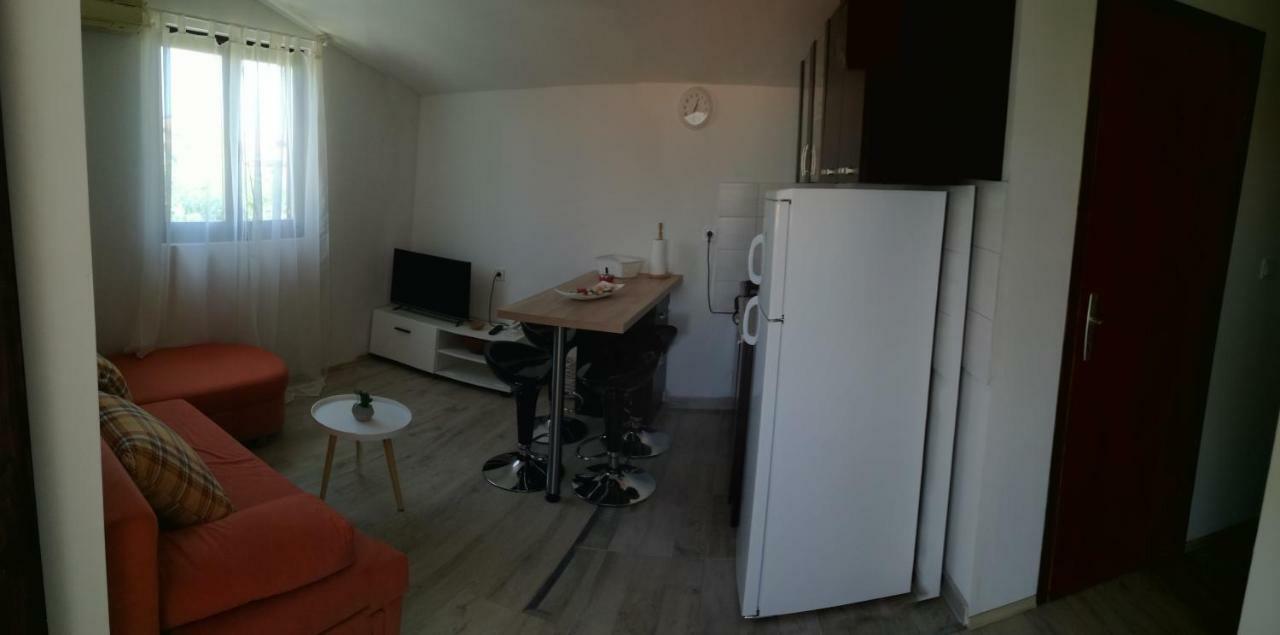 Apartman Zidak Vir Zewnętrze zdjęcie